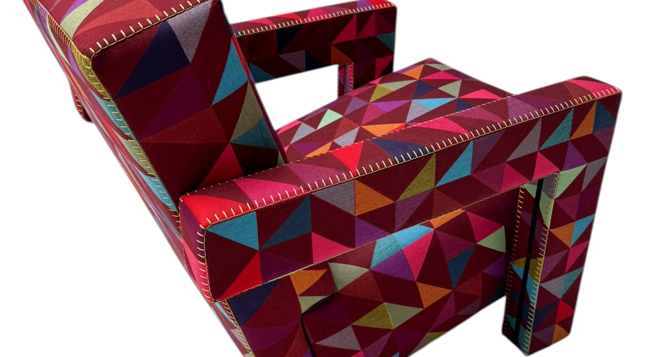 Utrecht Lounge Chair by Gerrit Rietveld Limited Edition Boxblocks Cassina